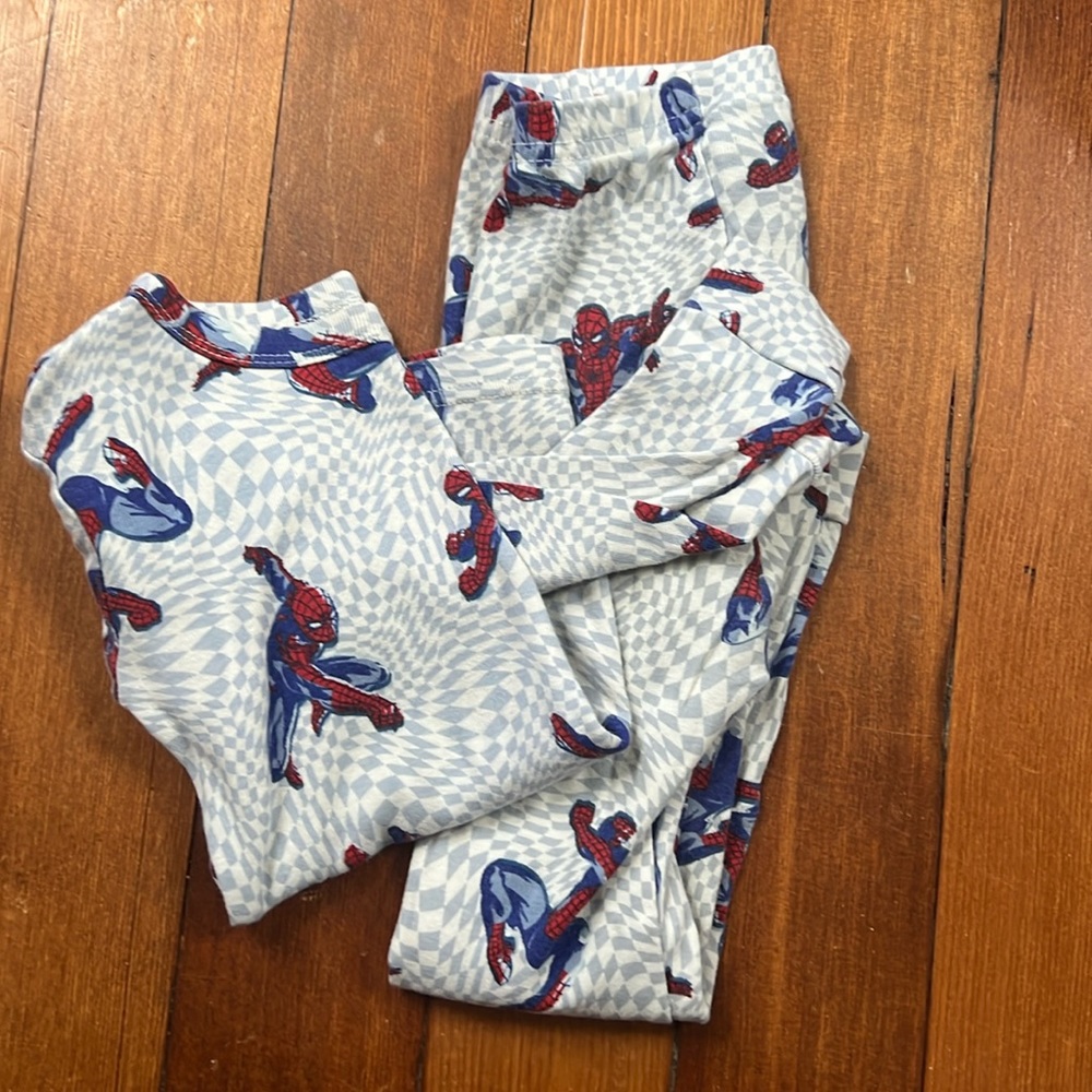 GAP kids Disney long sleeve PJs